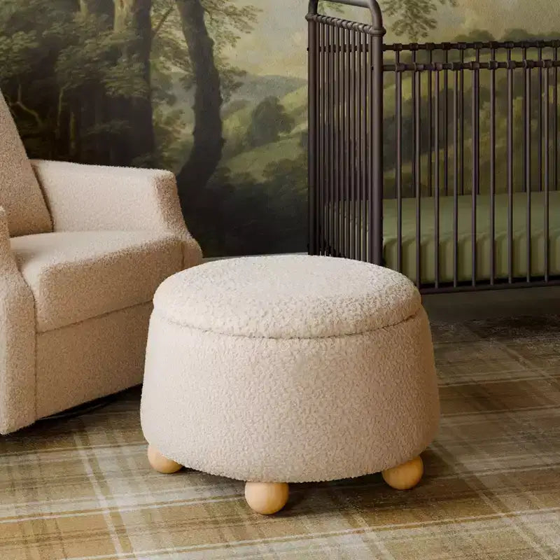 Pouf rotondo contenitore con coperchio sollevabile e piedini in legno a sfera