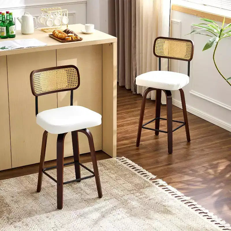 Sgabello da bar moderno con seduta in similpelle e gambe in legno massello – Altezza da bancone 26"