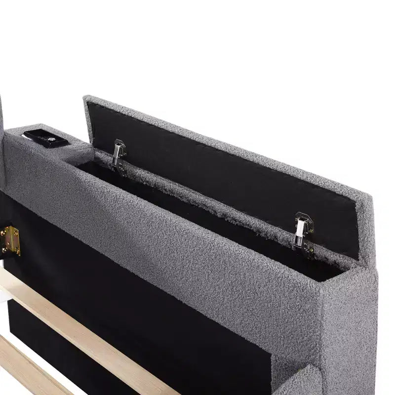 Divano Letto Imbottito con Letto Estraibile, Braccioli Contenitore e Audio Bluetooth